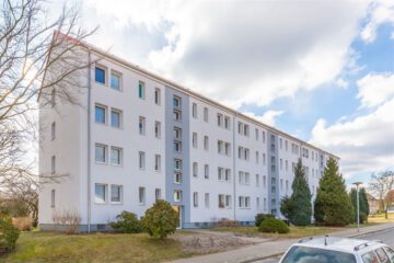 2-Raum-Wohnung mit Balkon, 01979 Lauchhammer, Etagenwohnung